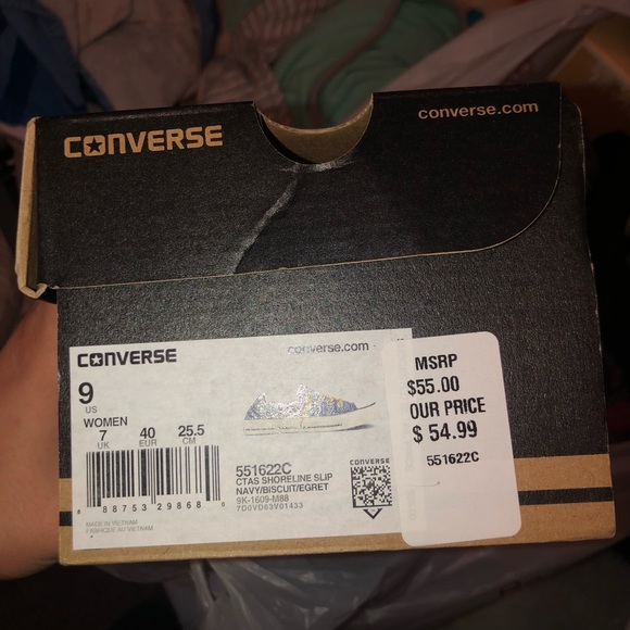 Converse - Picture 3 of 3